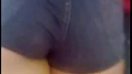 意外的访客在厕所里